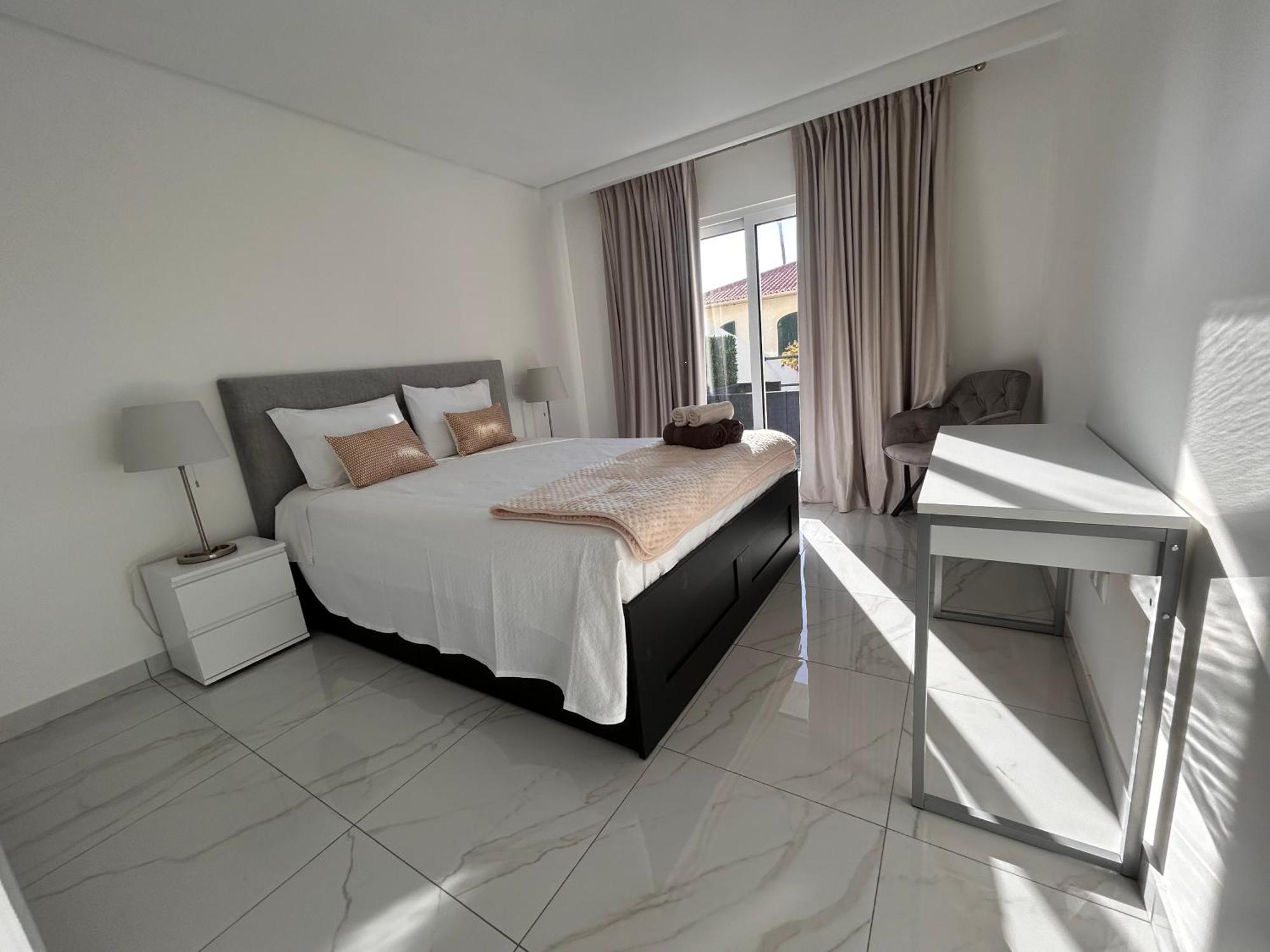 פונשל Ocean Dream Apartment- Air Condition מראה חיצוני תמונה